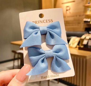 Velvet Bow Clips